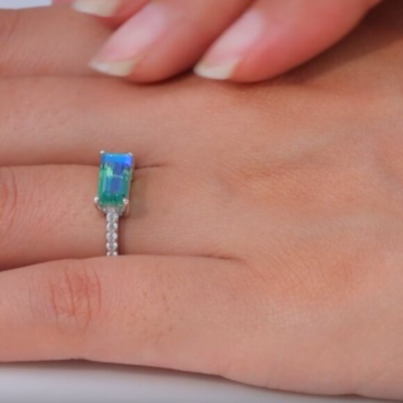 Peacock Quartz (Triplet) and White Zircon Ring - Picture 2 of 4